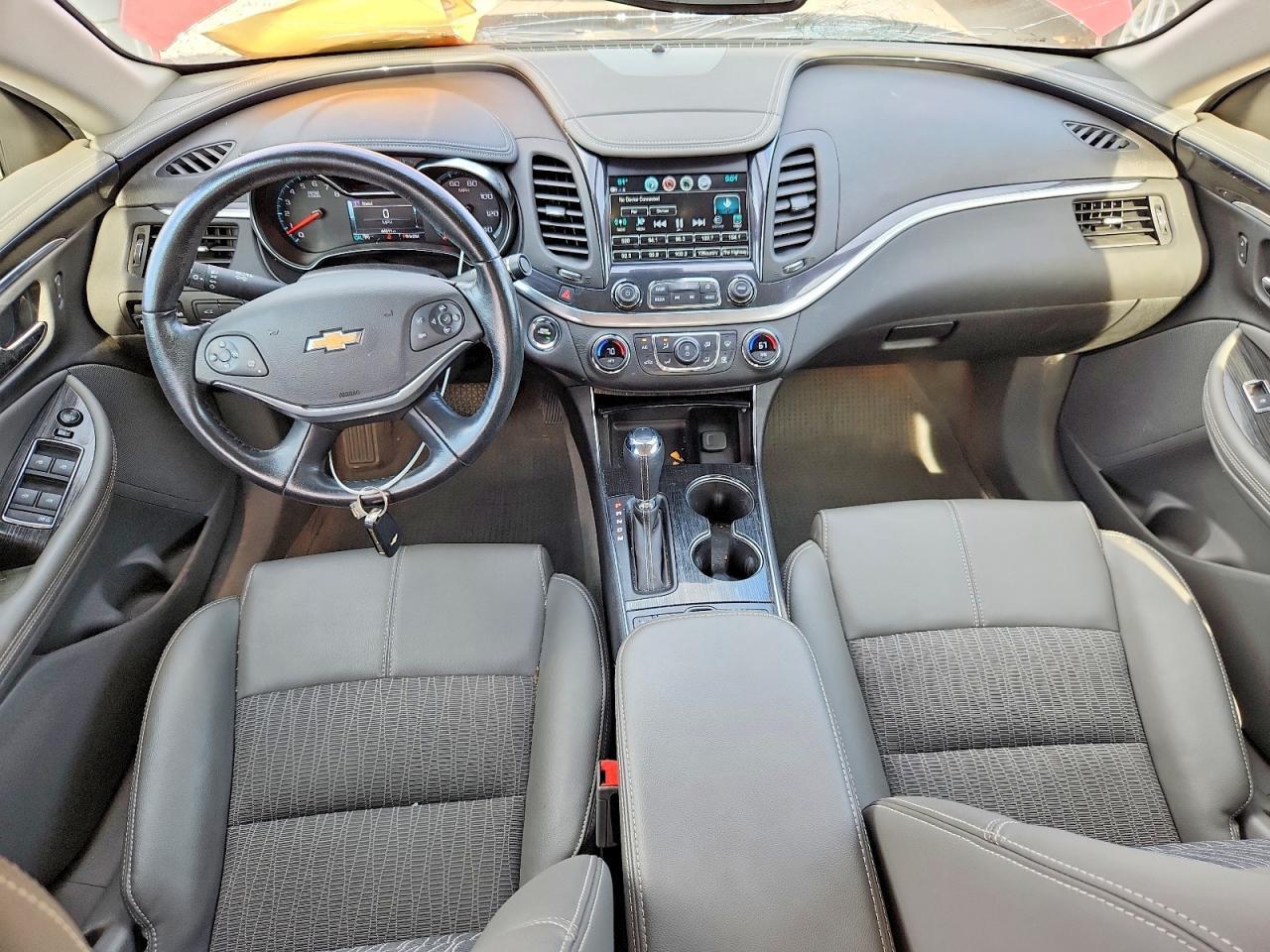 2019 Chevrolet Impala Lt - zdjęcie 8