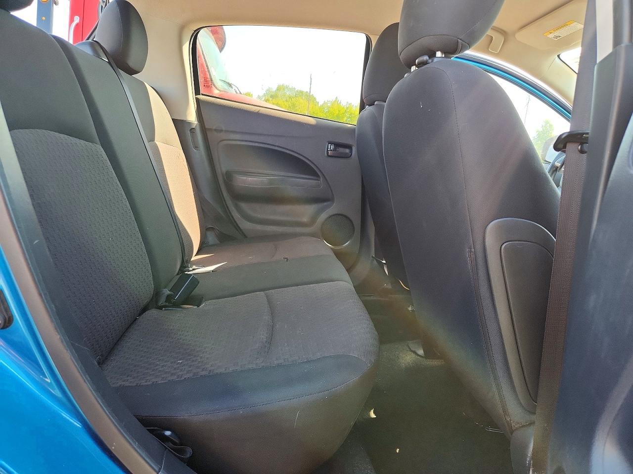 2017 Mitsubishi Mirage Es - zdjęcie 10