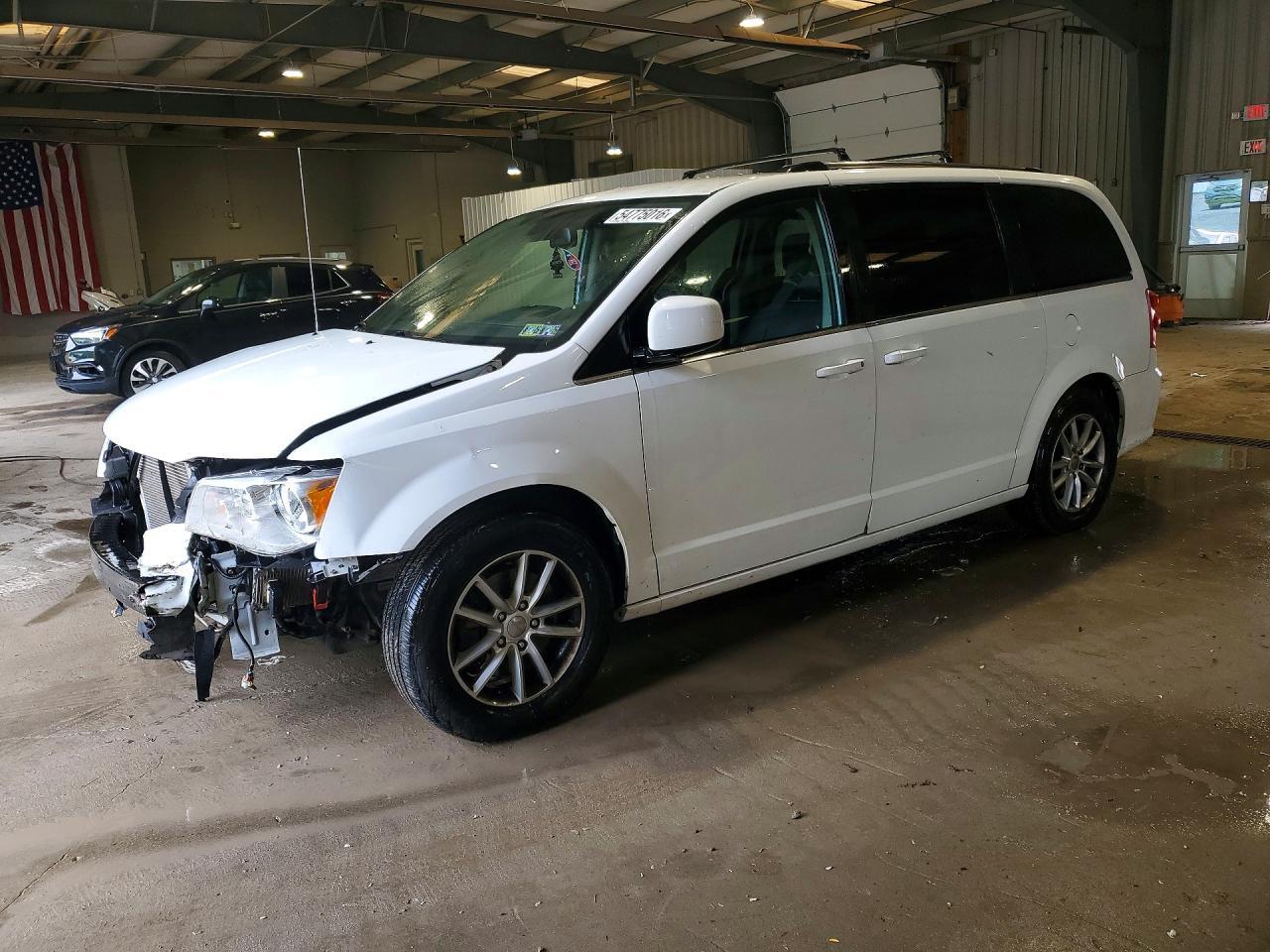 2019 Dodge Grand Caravan Sxt - zdjęcie główne