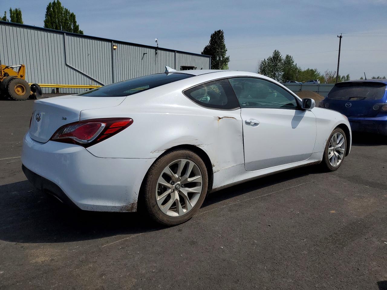 2015 Hyundai Genesis Coupe 3.8 - zdjęcie 3