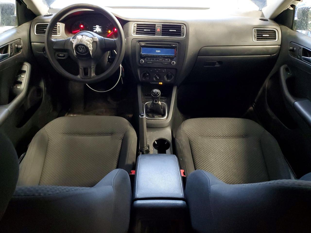 2013 Volkswagen Jetta Base - zdjęcie 8