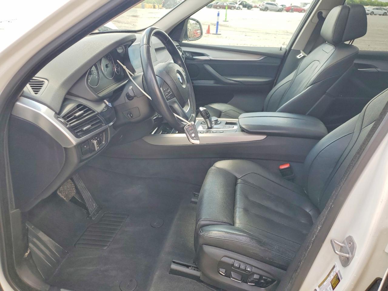 2016 BMW X5 xDrive35I - zdjęcie 7
