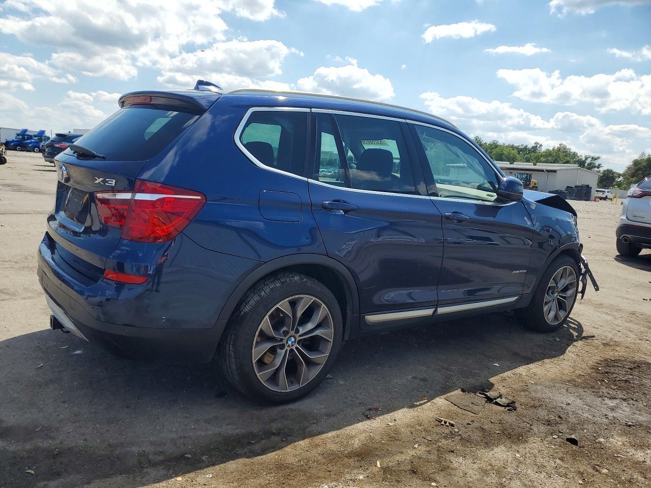 2015 BMW X3 xDrive28D - zdjęcie 3