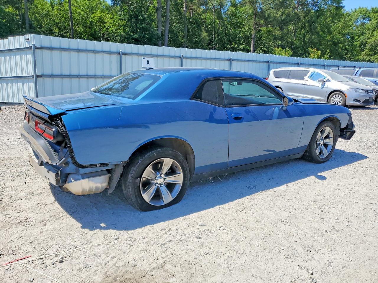 2020 Dodge Challenger Sxt - zdjęcie 3