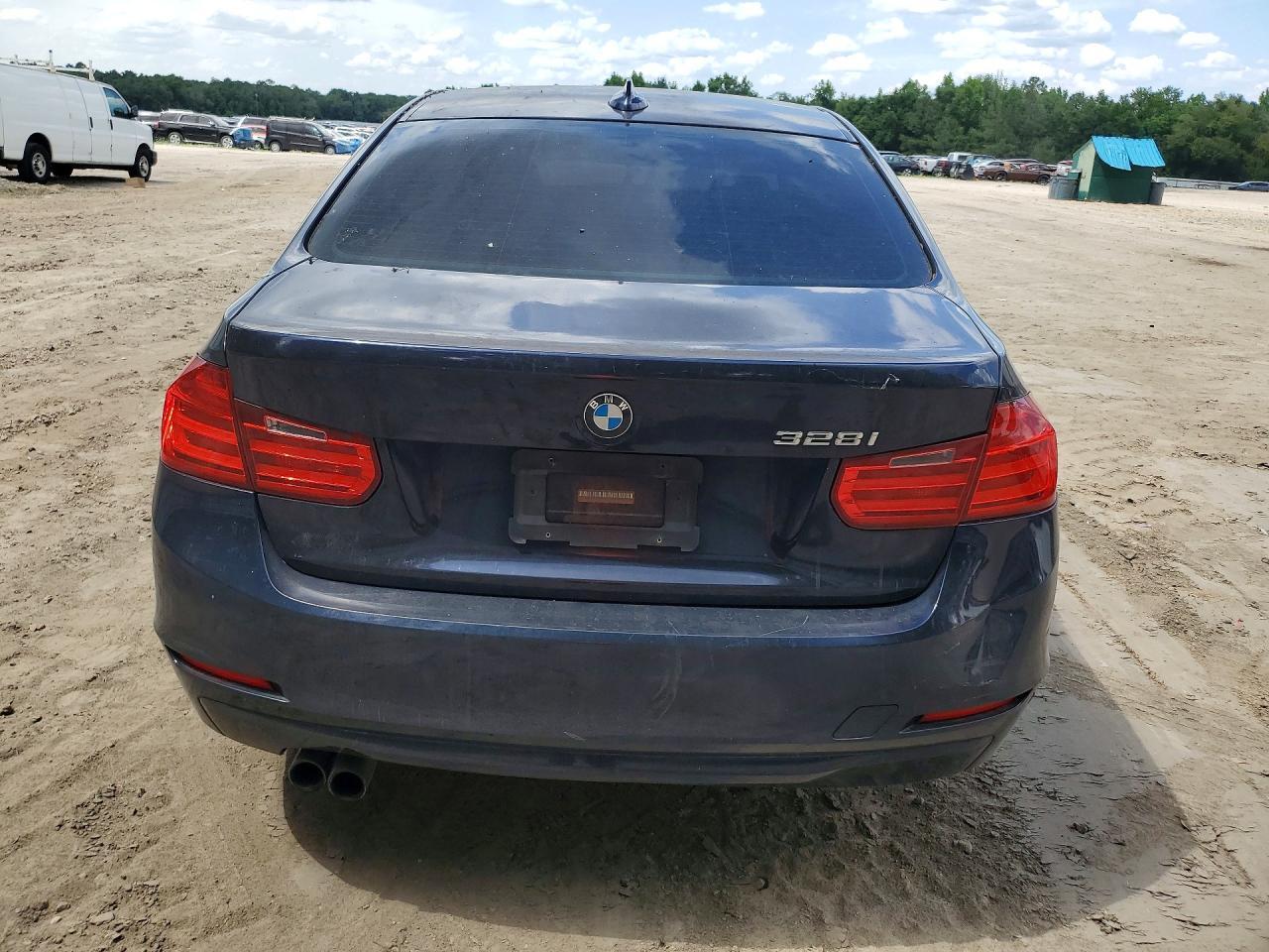 2013 BMW 328 I - zdjęcie 6
