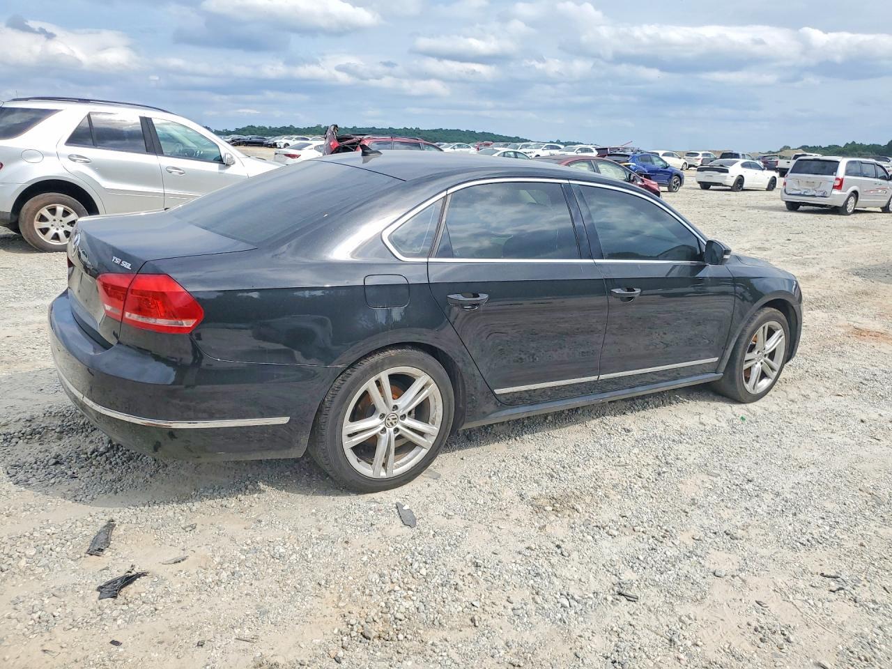 2014 Volkswagen Passat Sel - zdjęcie 3