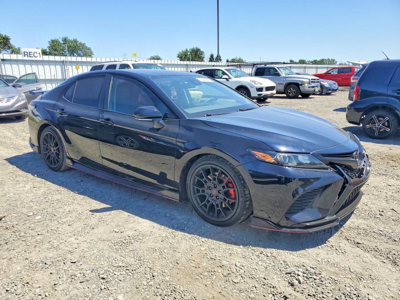 2022 Toyota Camry Trd - zdjęcie 4
