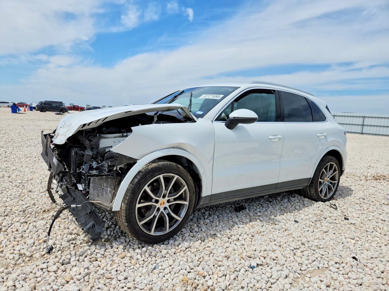 2020 Pors Cayenne 4D - zdjęcie główne