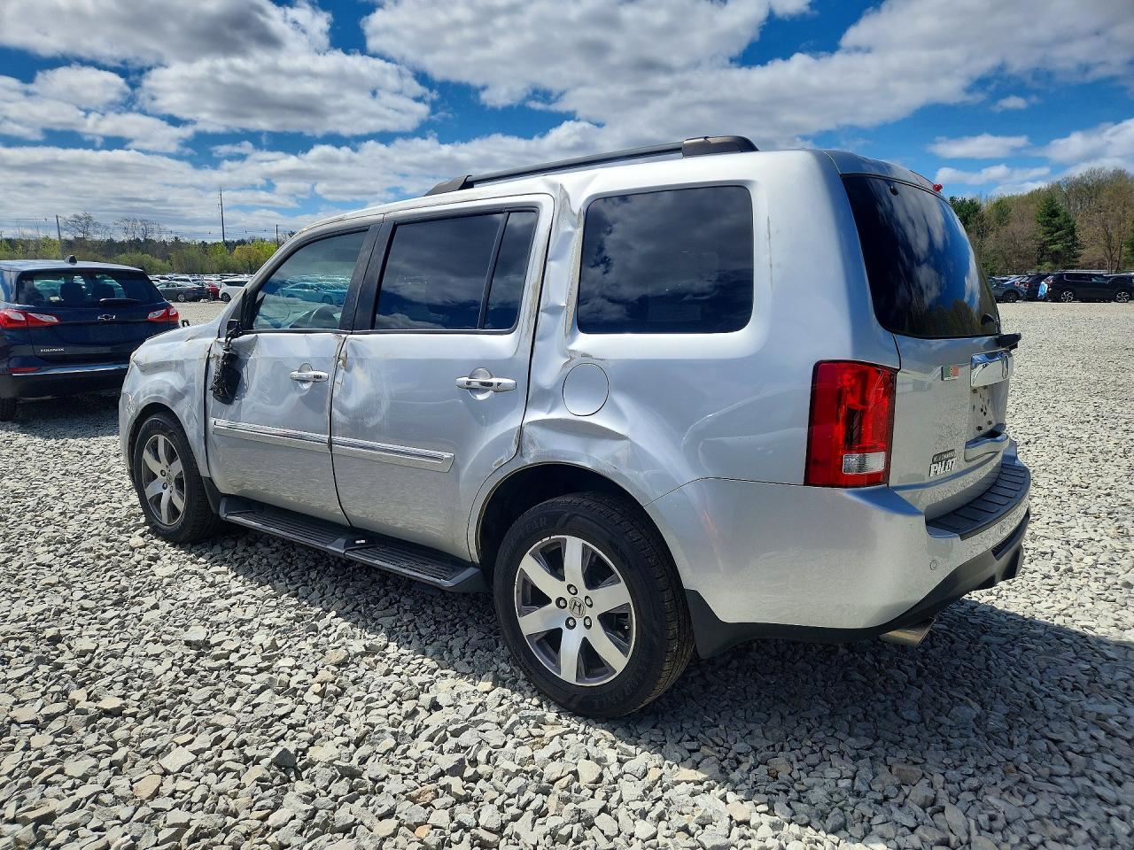 2014 Honda Pilot Touring - zdjęcie 2