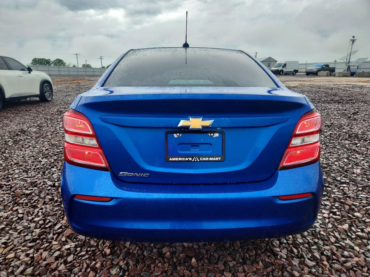 2017 Chevrolet Sonic Ls - zdjęcie 6