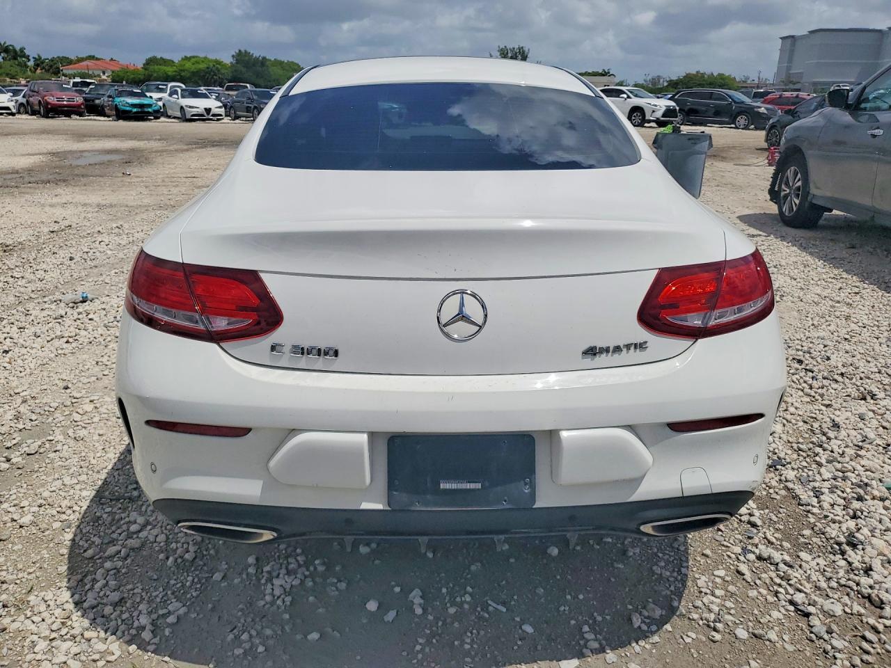 2017 Mercedes-Benz C 300 4Matic - zdjęcie 6