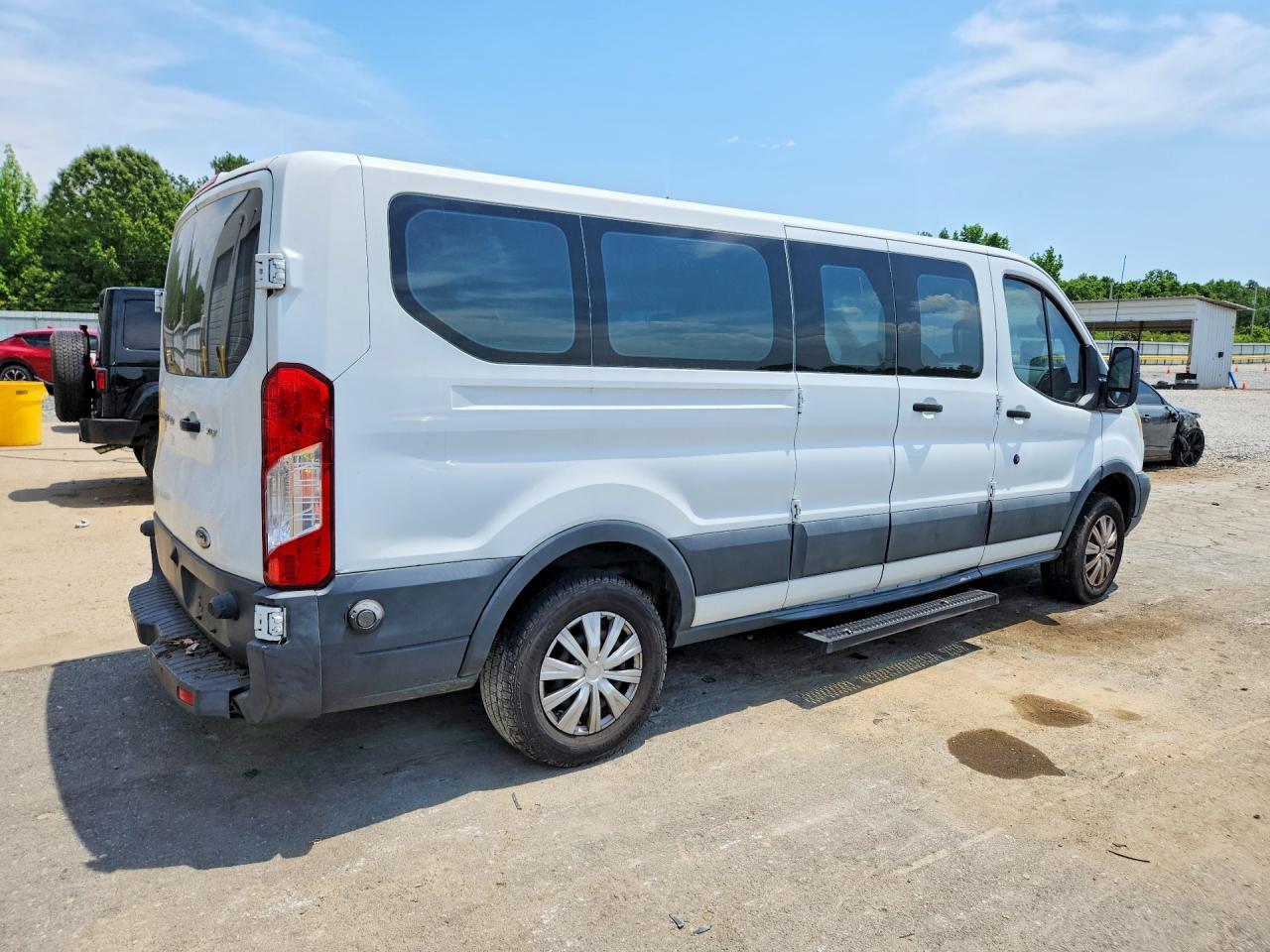 2016 Ford Transit T-350 - zdjęcie 3