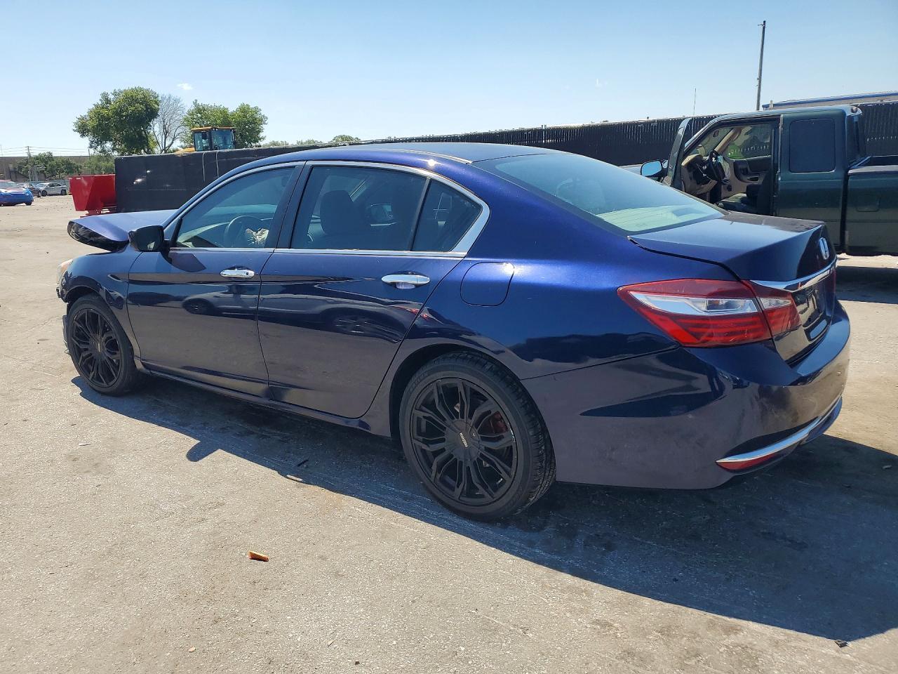 2017 Honda Accord Lx - zdjęcie 2