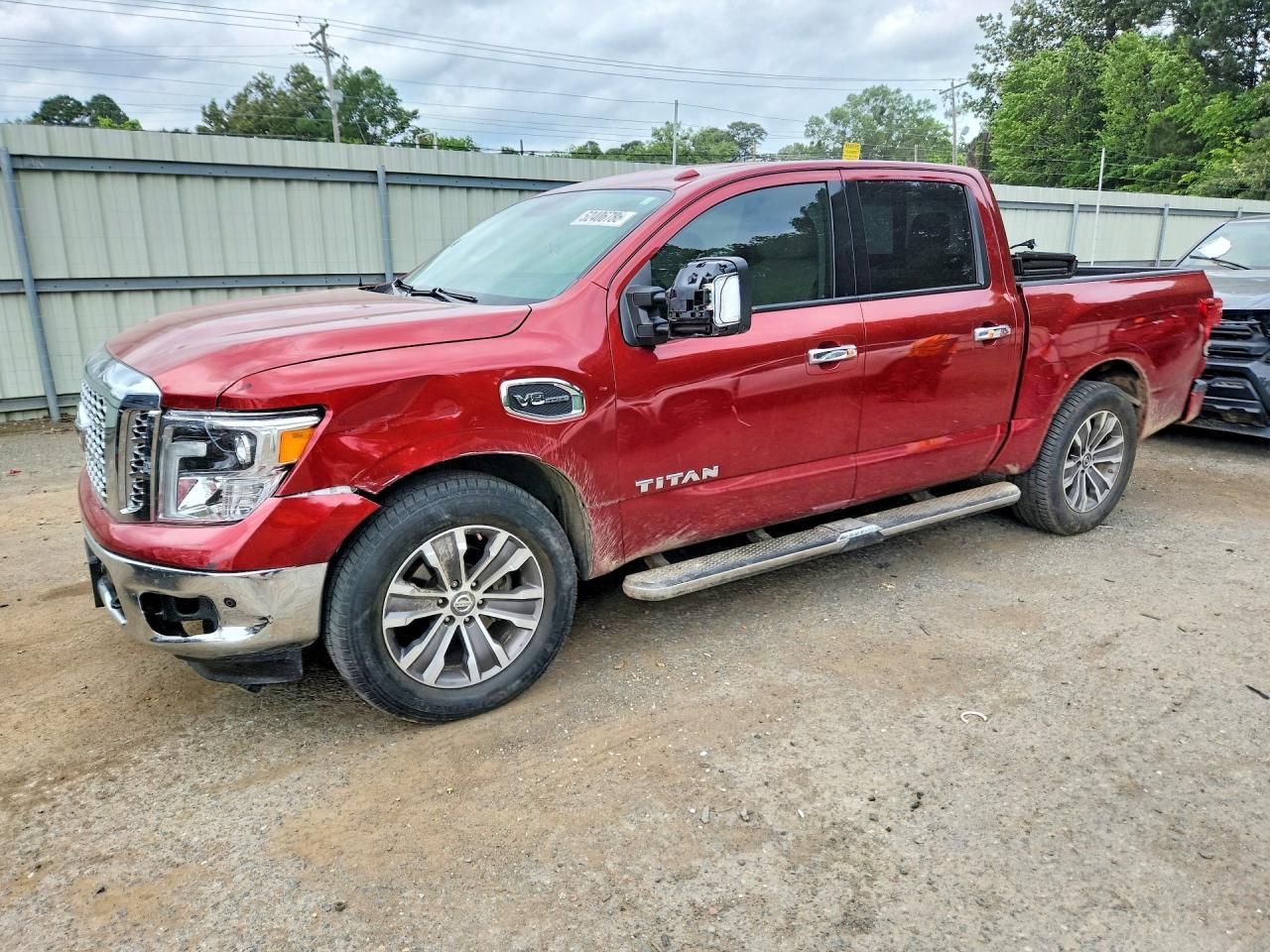 2017 Nissan Titan Sl - zdjęcie główne