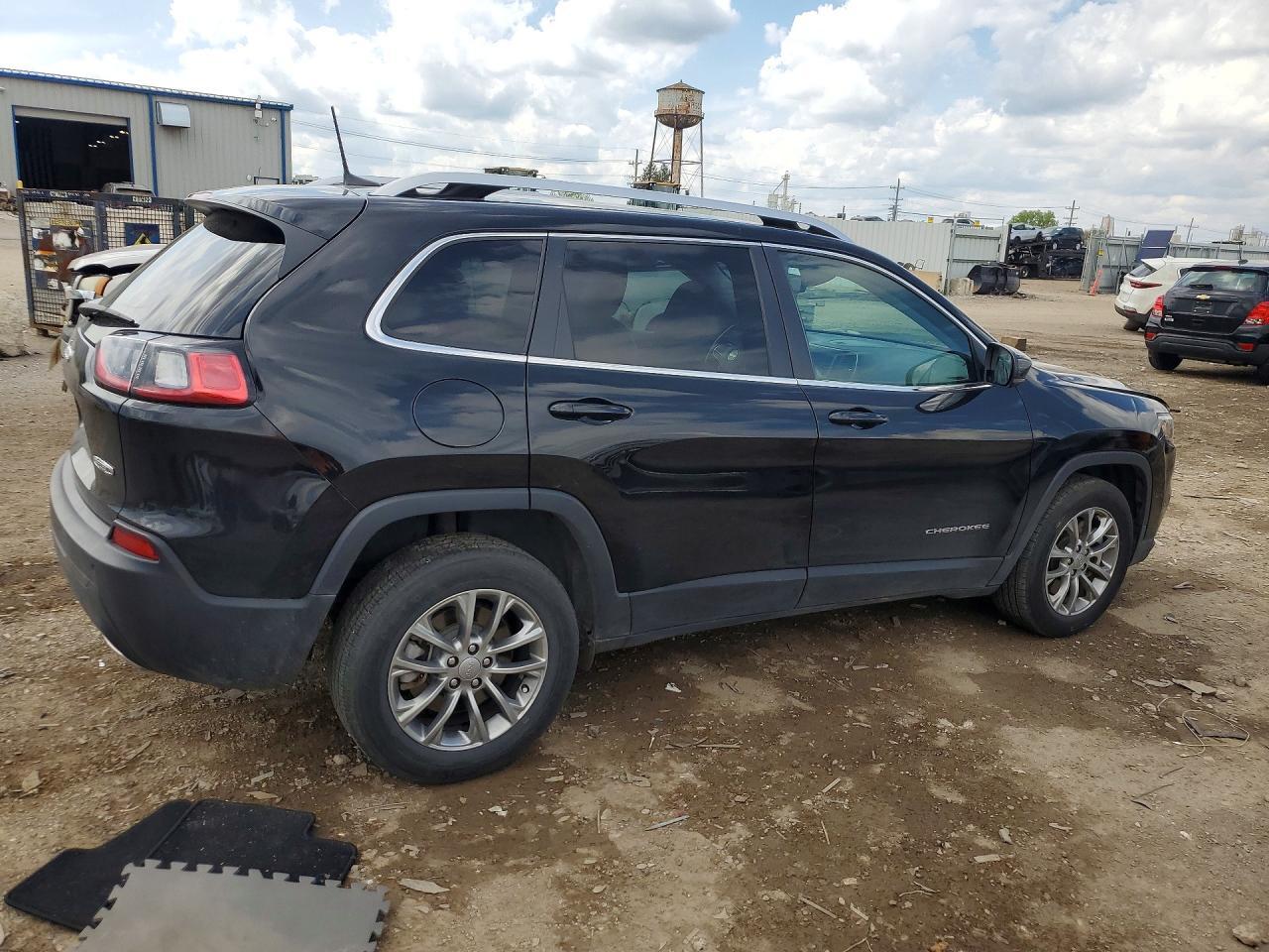 2021 Jeep Cherokee Latitude Lux - zdjęcie 3
