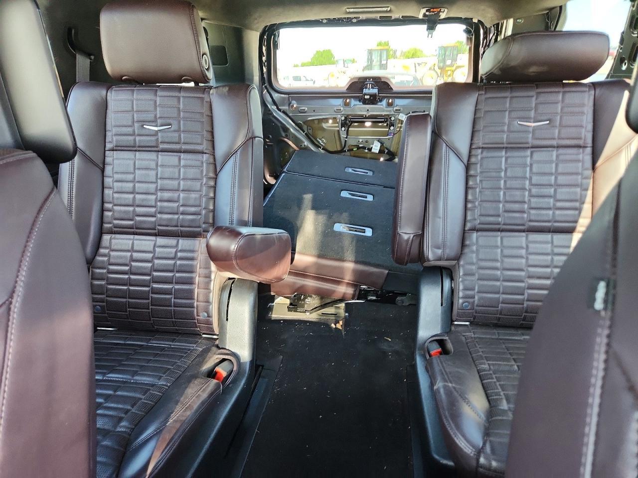 2022 Cadillac Escalade Sport Platinum - zdjęcie 10