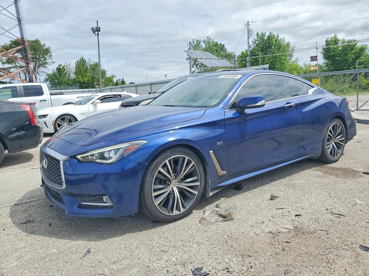 2018 Infiniti Q60 3.0T Luxe - zdjęcie główne