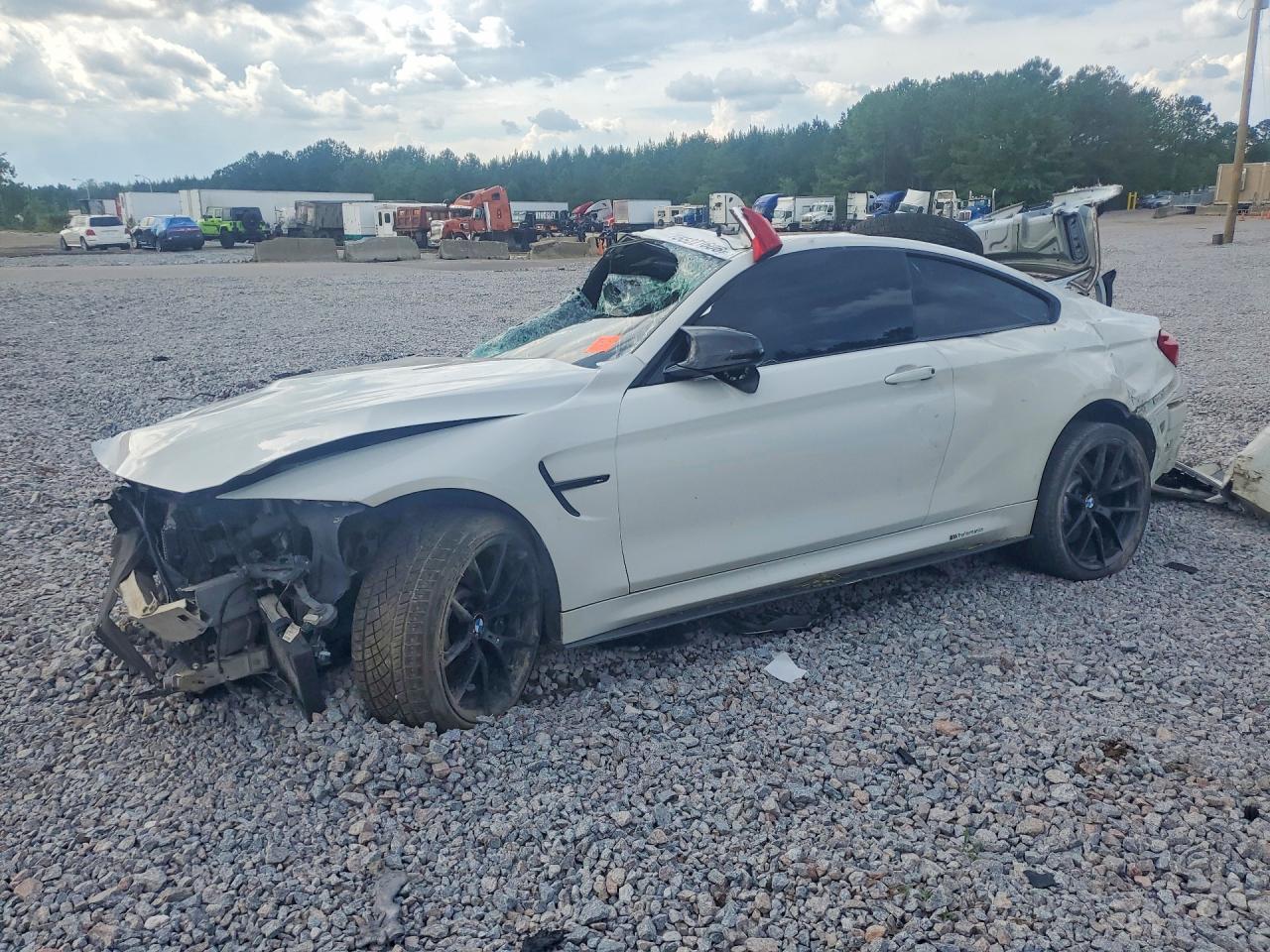 2018 BMW M4 - zdjęcie główne
