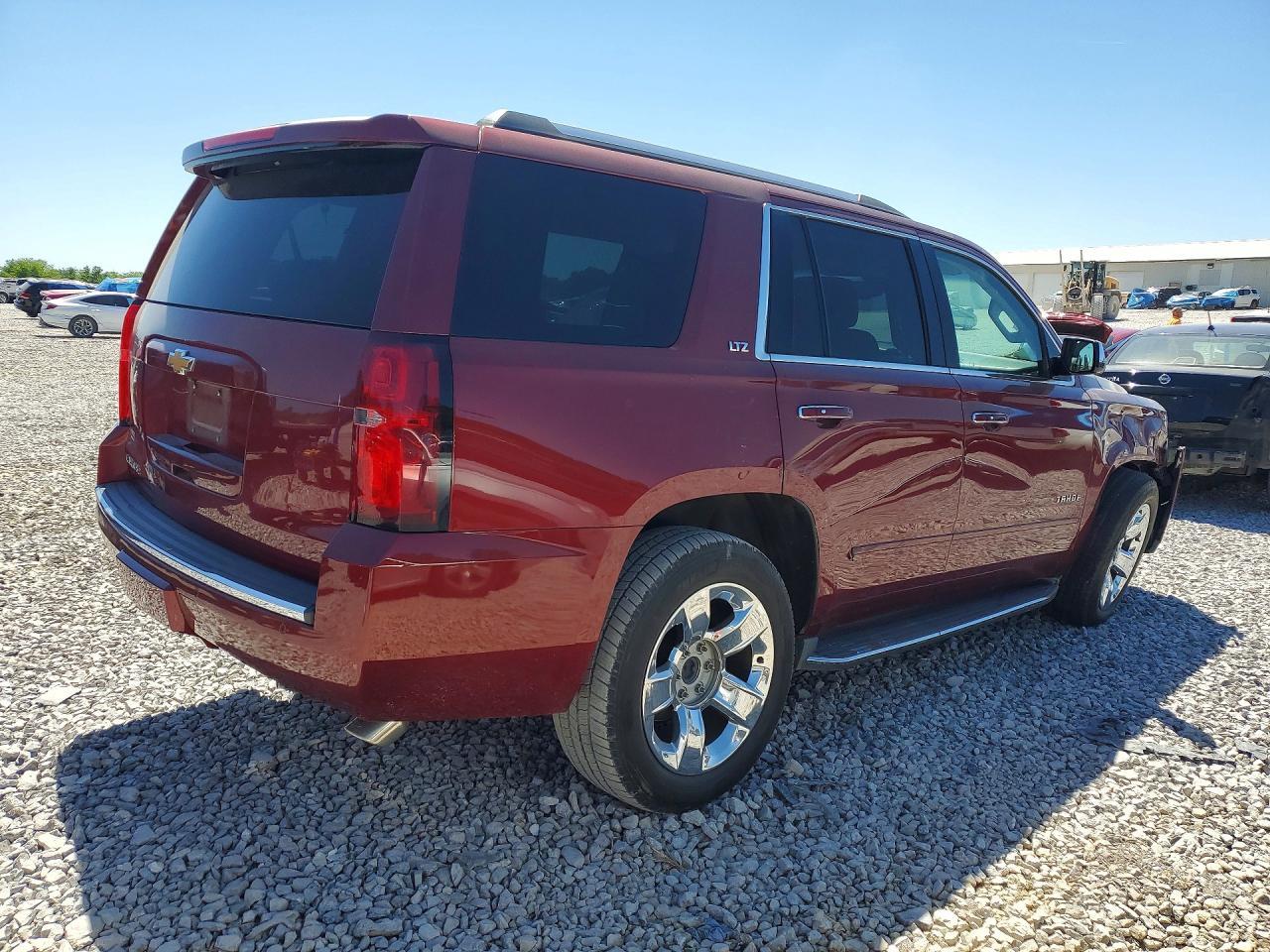 2016 Chevrolet Tahoe K1500 Ltz - zdjęcie 3