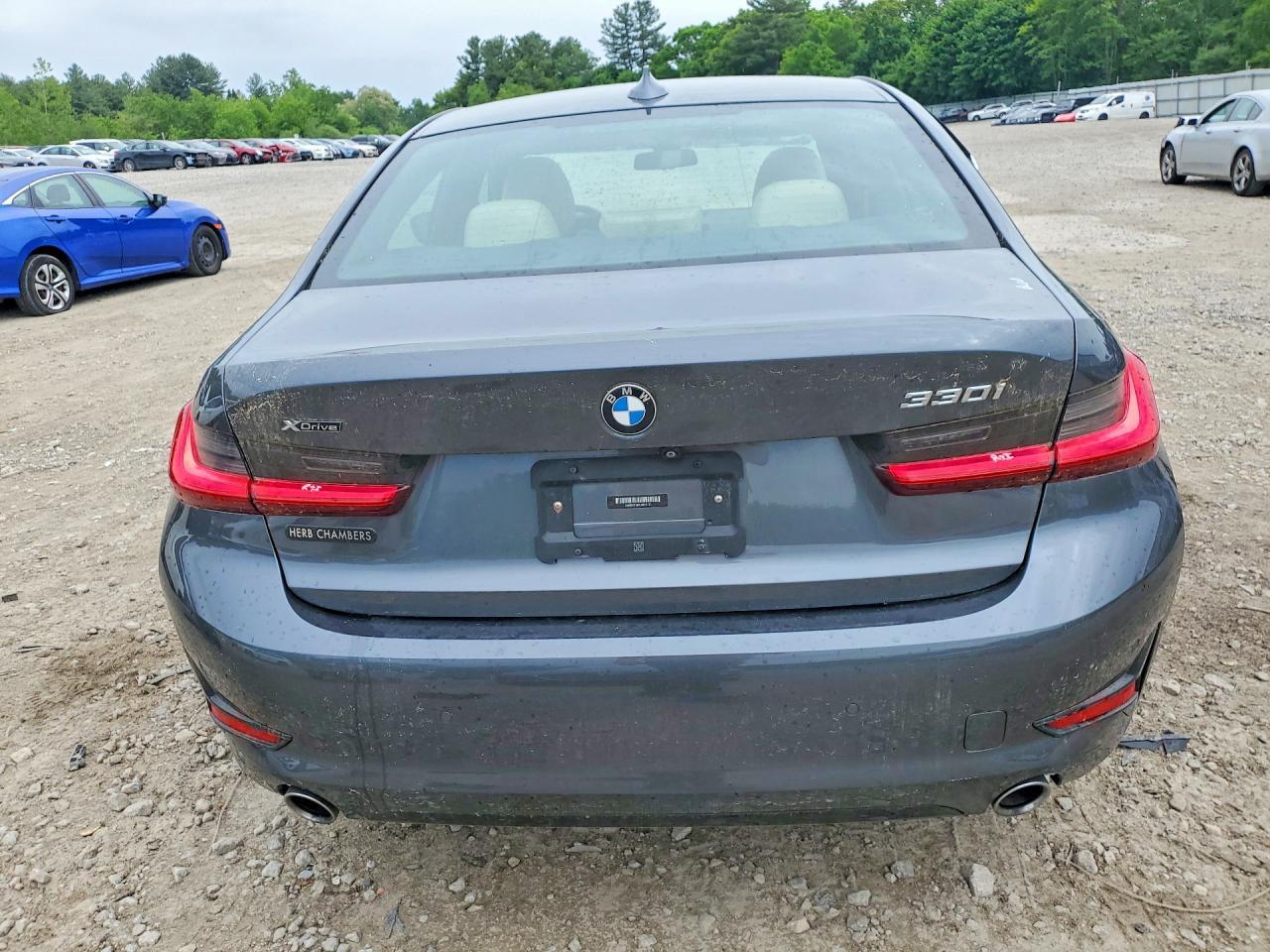 2020 BMW 330Xi - zdjęcie 6