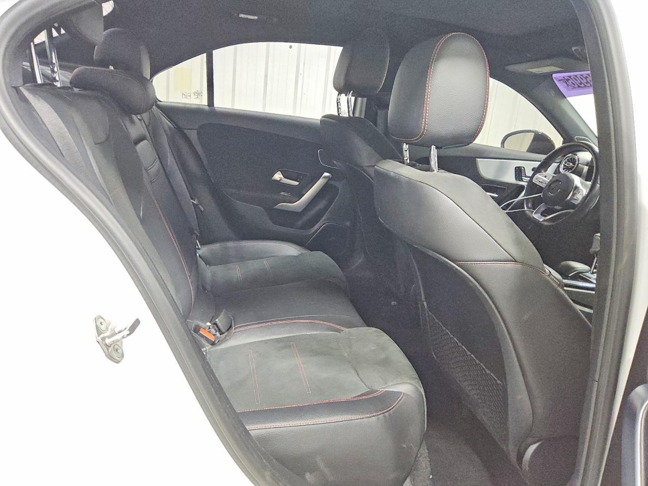 2019 Mercedes-Benz A 220 - zdjęcie 10