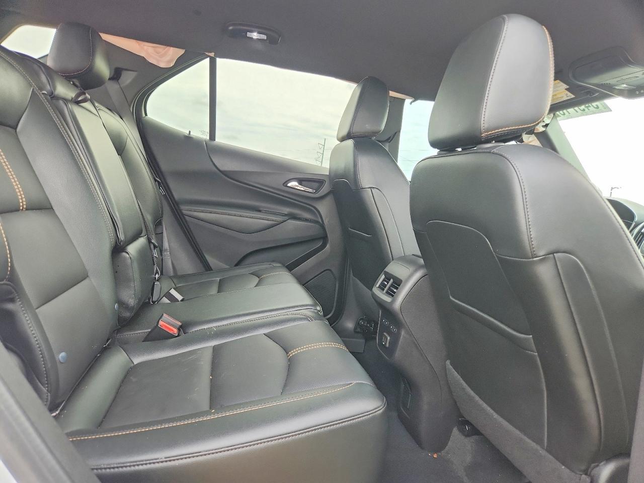 2024 Chevrolet Equinox Premier - zdjęcie 11