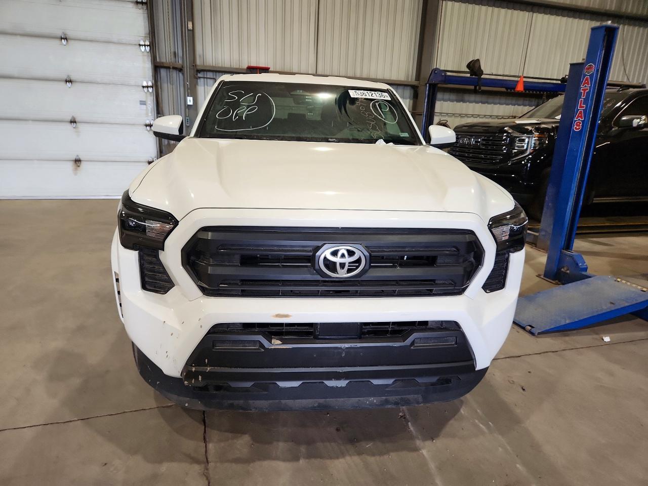 2024 Toyota Tacoma Sr5 - zdjęcie 5