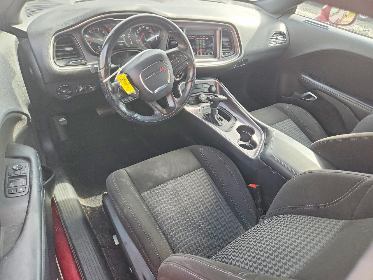 2020 Dodge Challenger Sxt - zdjęcie 8