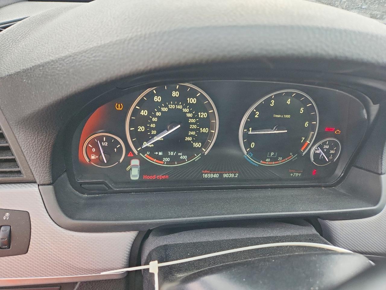 2014 BMW 528 I - zdjęcie 9