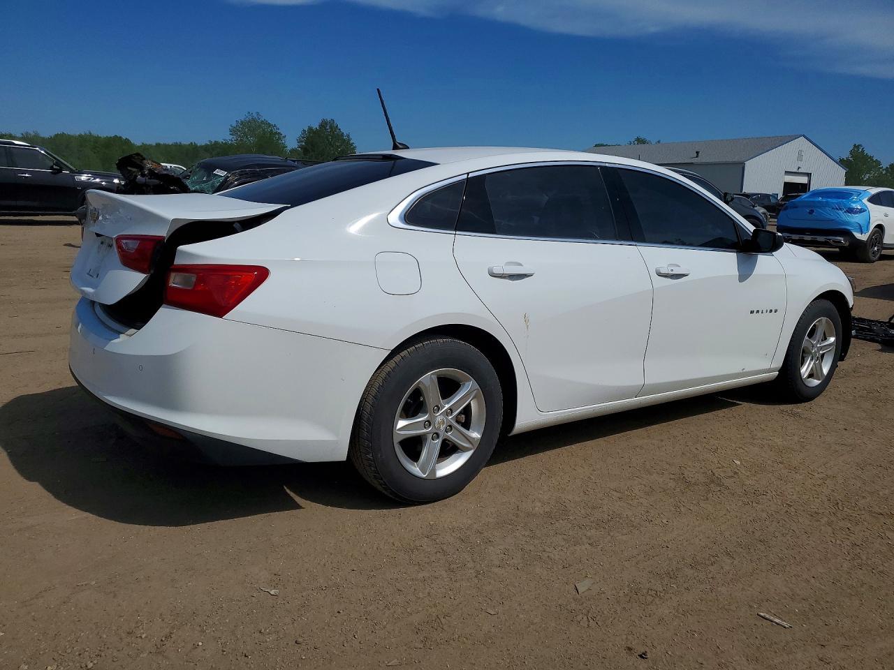 2021 Chevrolet Malibu Ls - zdjęcie 3