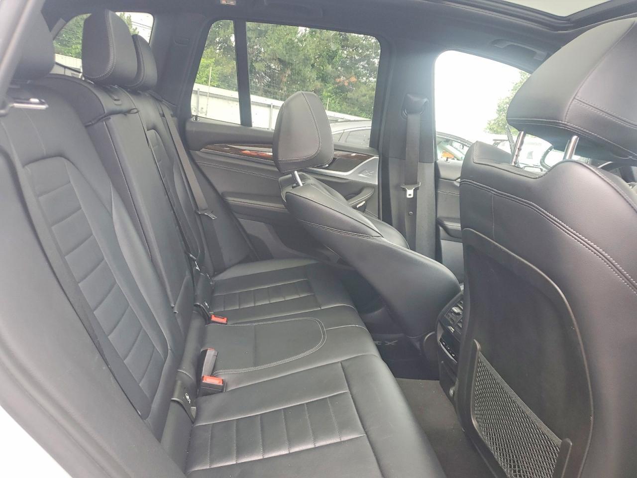 2018 BMW X3 xDrive30I - zdjęcie 11