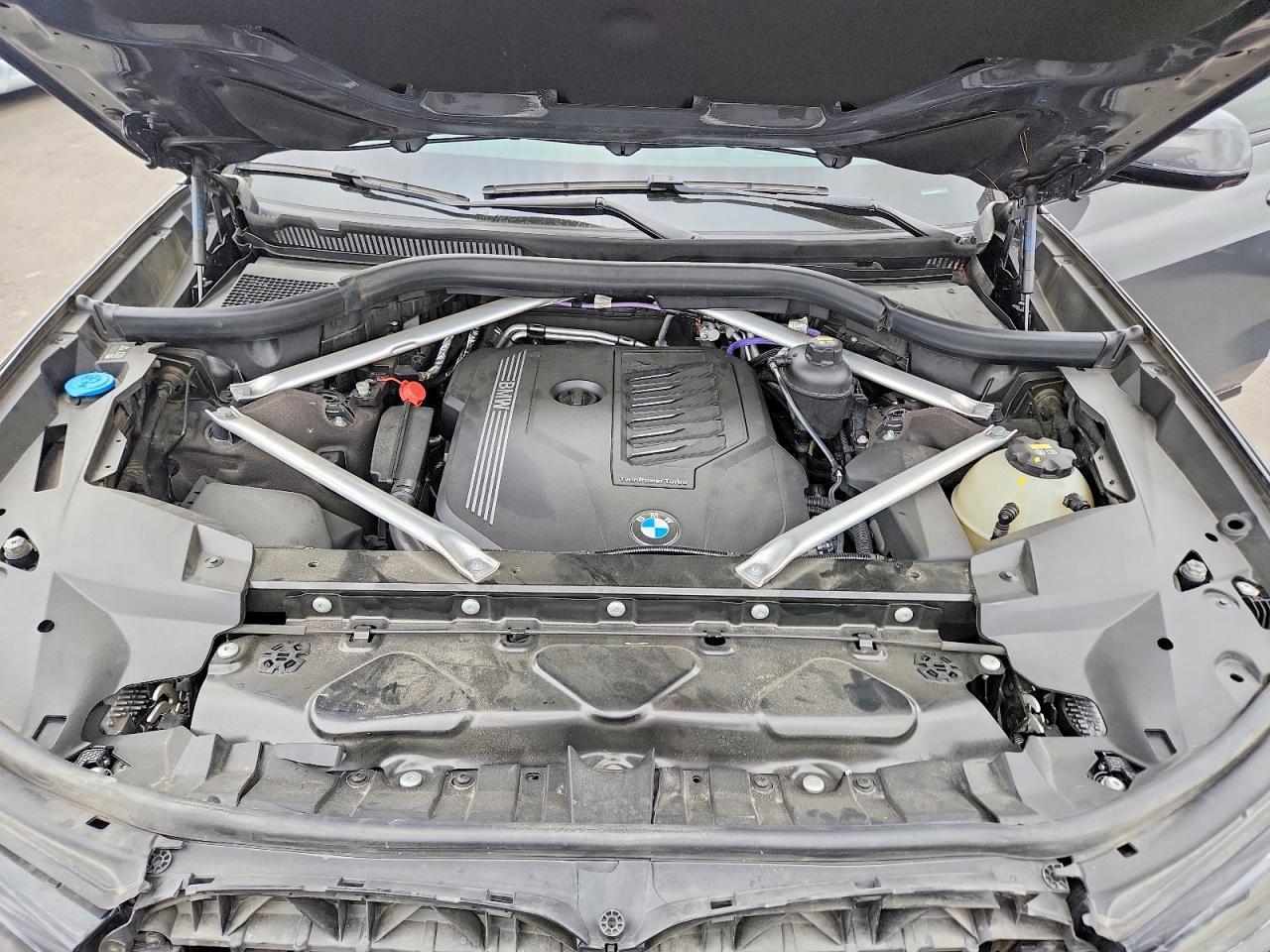2021 BMW X7 xDrive40I - zdjęcie 12