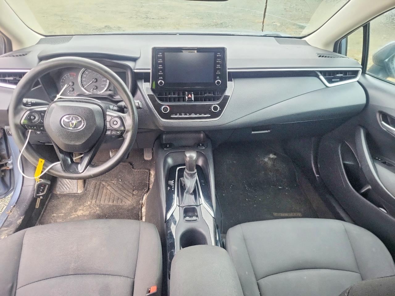 2021 Toyota Corolla Le - zdjęcie 8