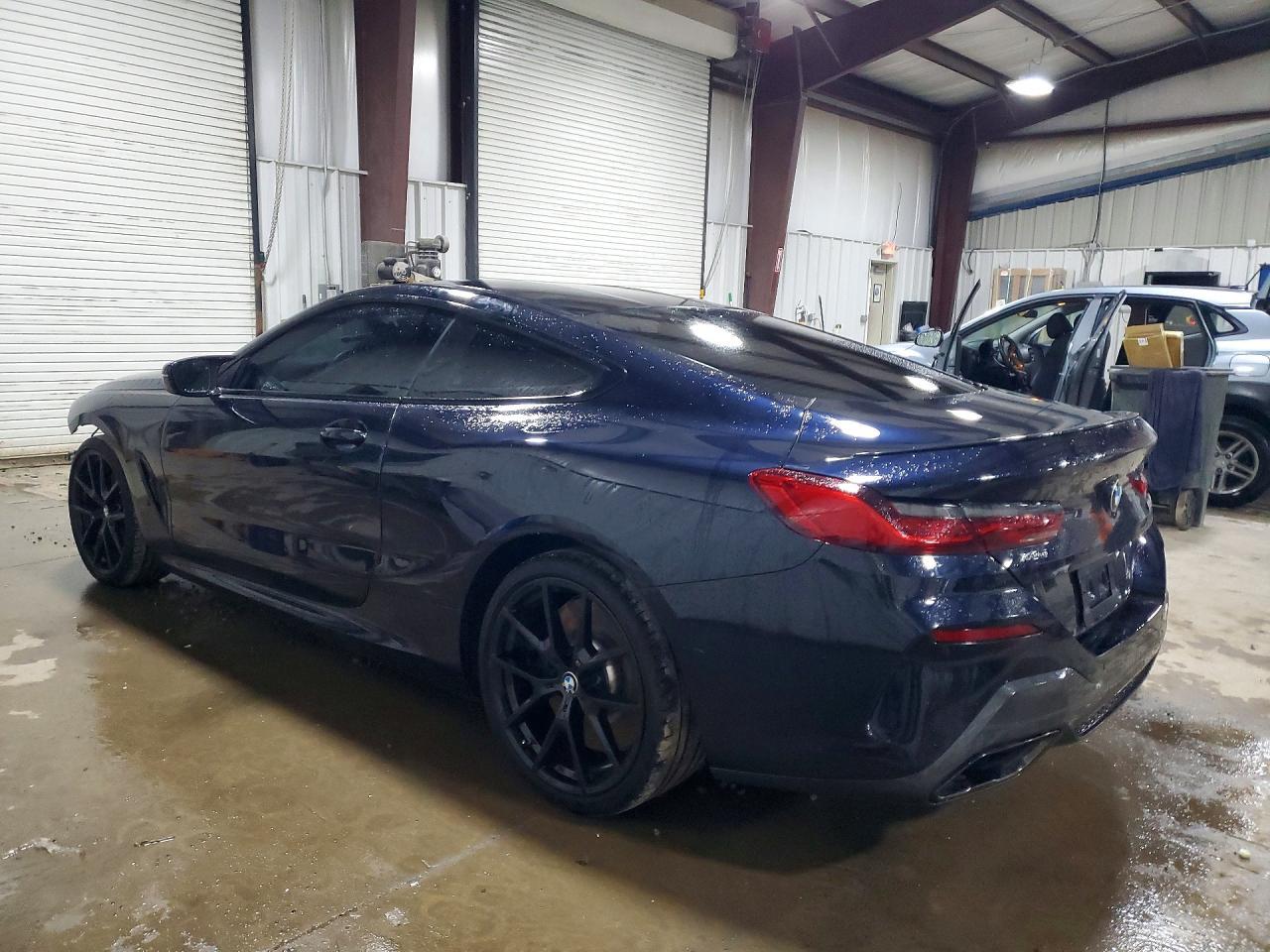 2025 BMW M850Xi - zdjęcie 2