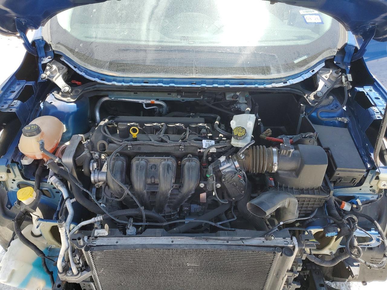 2017 Ford Escape S - zdjęcie 12