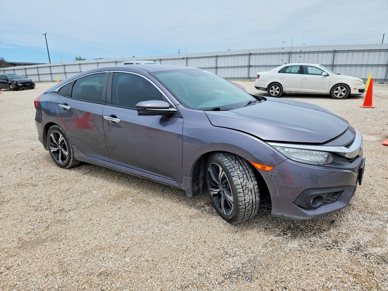 2016 Honda Civic Touring - zdjęcie 4