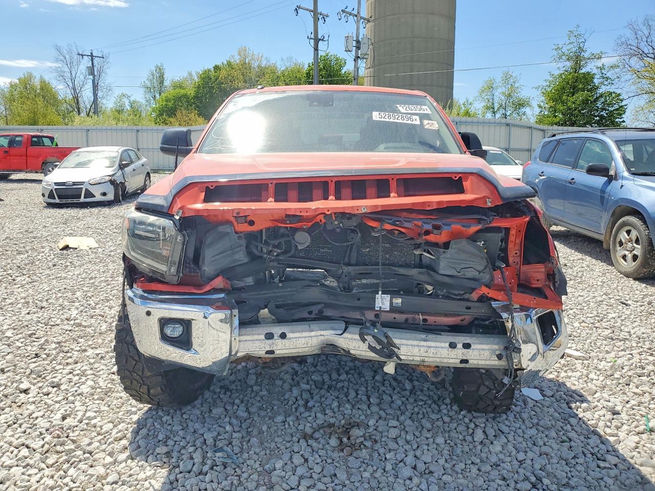 2018 Toyota Tundra Sr5 - zdjęcie 5