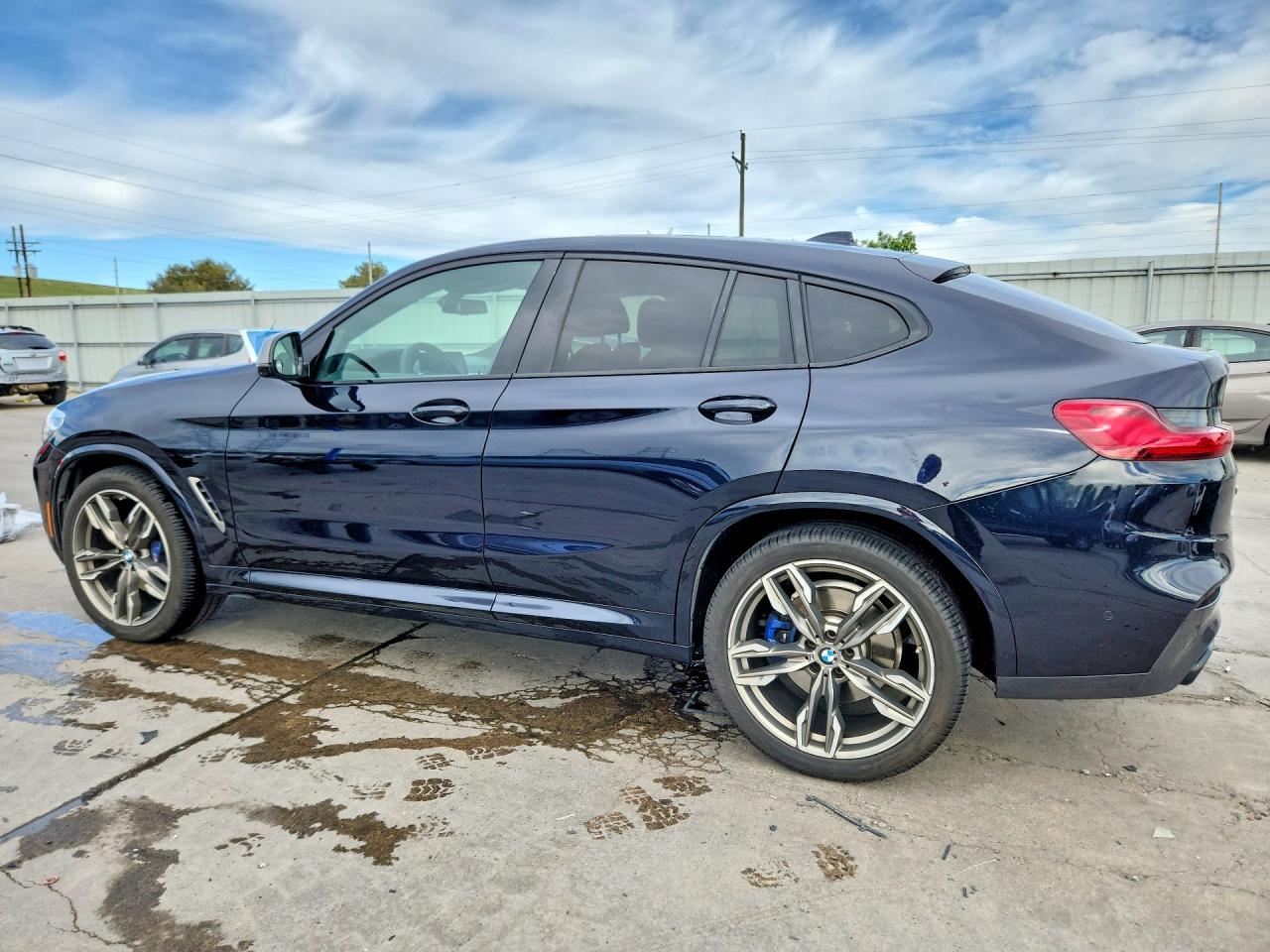 2020 BMW X4 xDrivem40I - zdjęcie 2