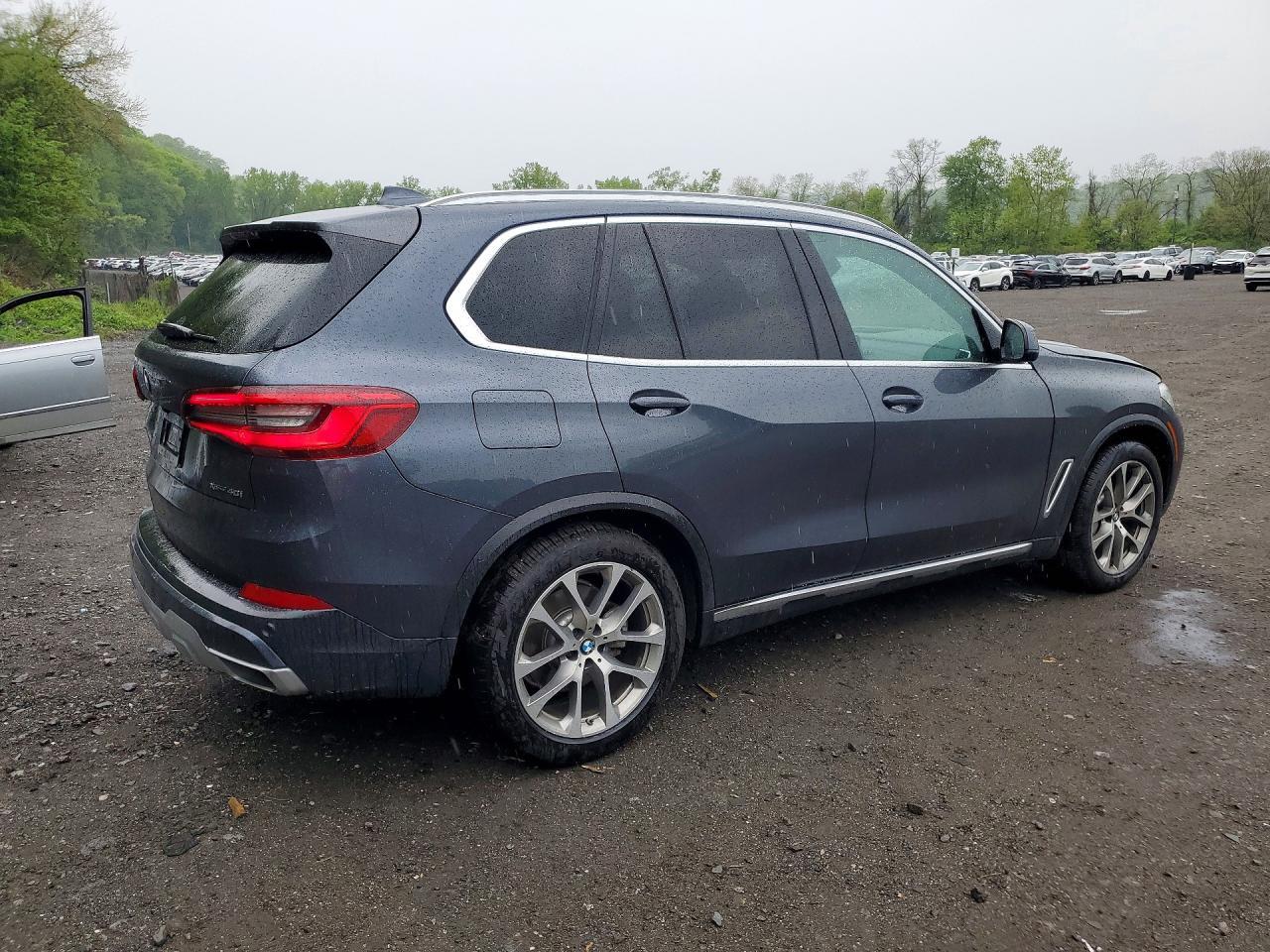 2019 BMW X5 xDrive40I - zdjęcie 3