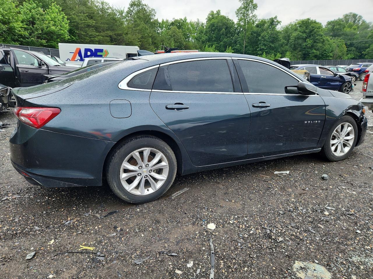 2021 Chevrolet Malibu Lt - zdjęcie 3