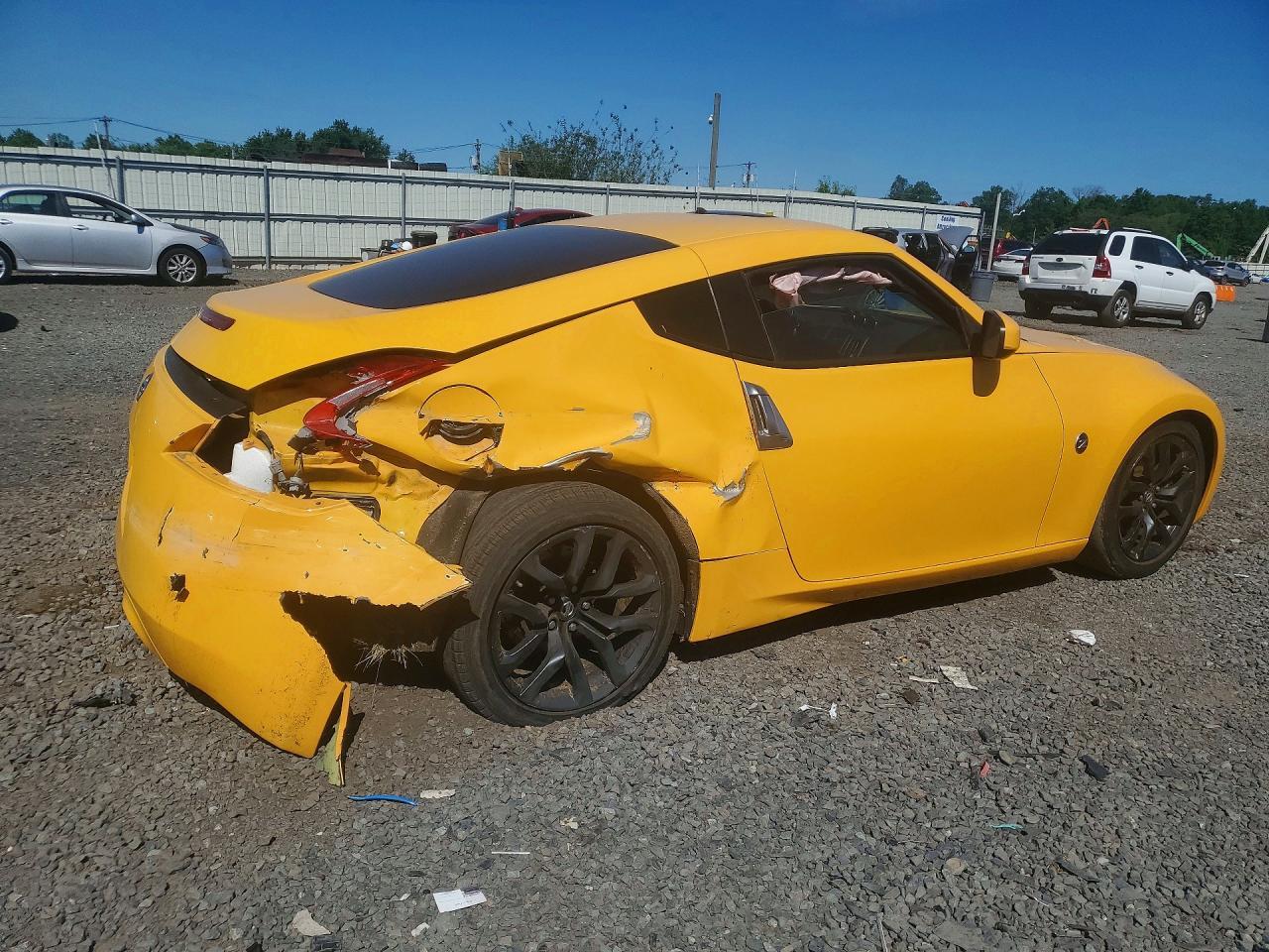 2017 Nissan 370Z Base - zdjęcie 3