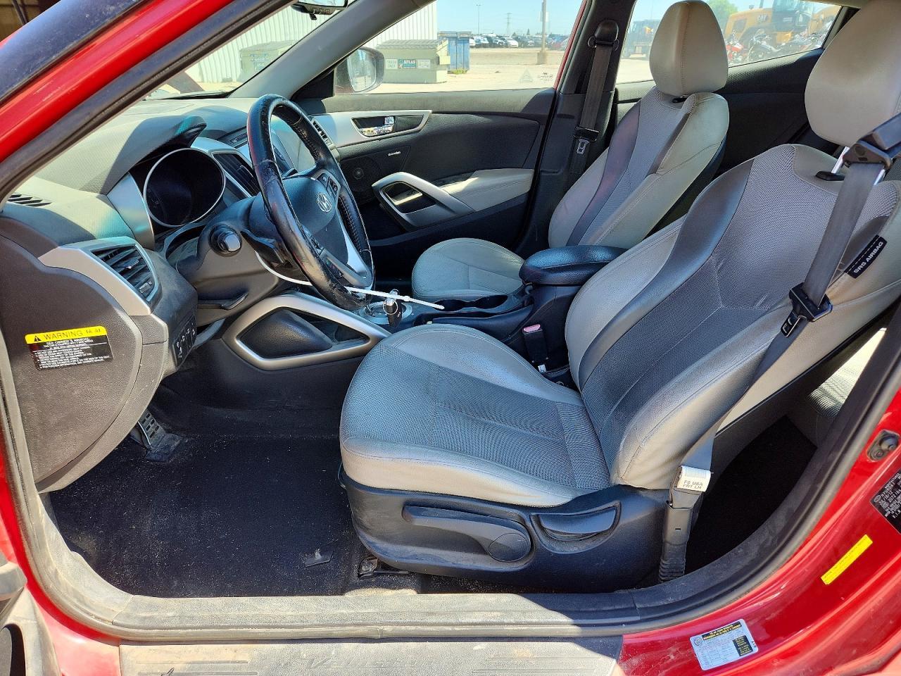 2013 Hyundai Veloster Base - zdjęcie 7