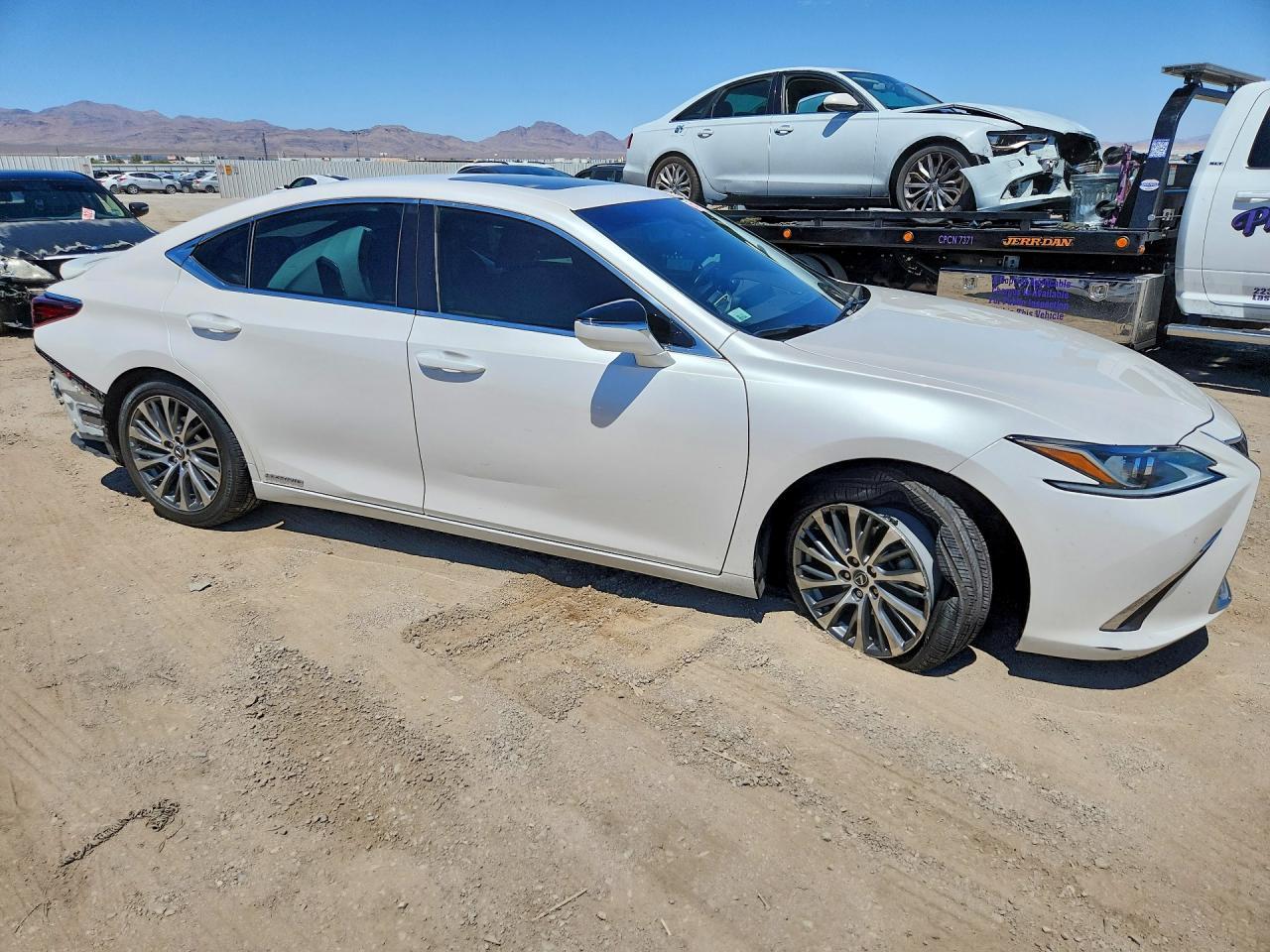 2020 Lexus Es 300H - zdjęcie 4