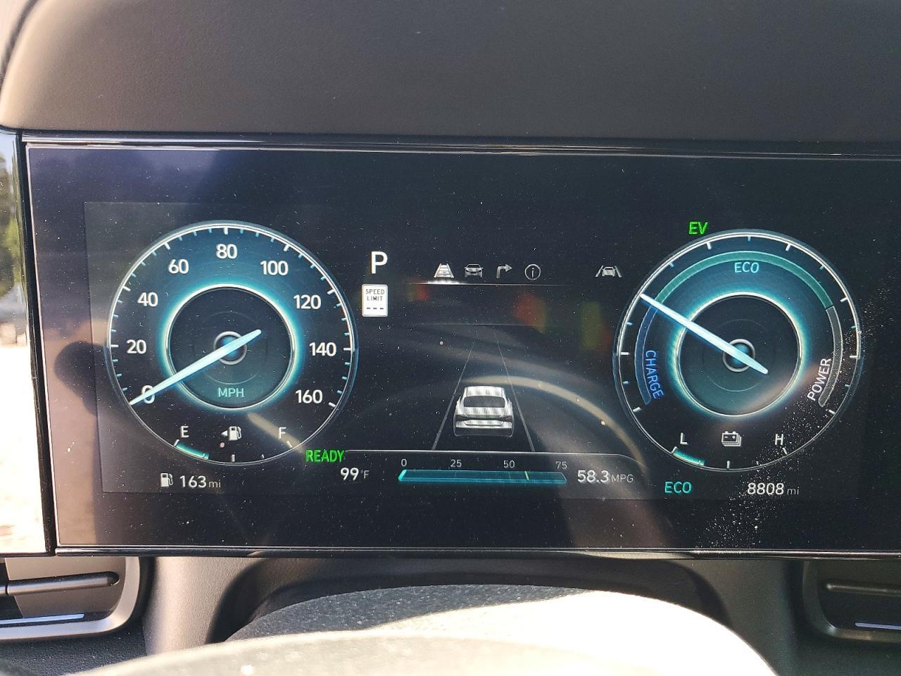 2025 Hyundai Elantra Hybrid Sel Sport - zdjęcie 9