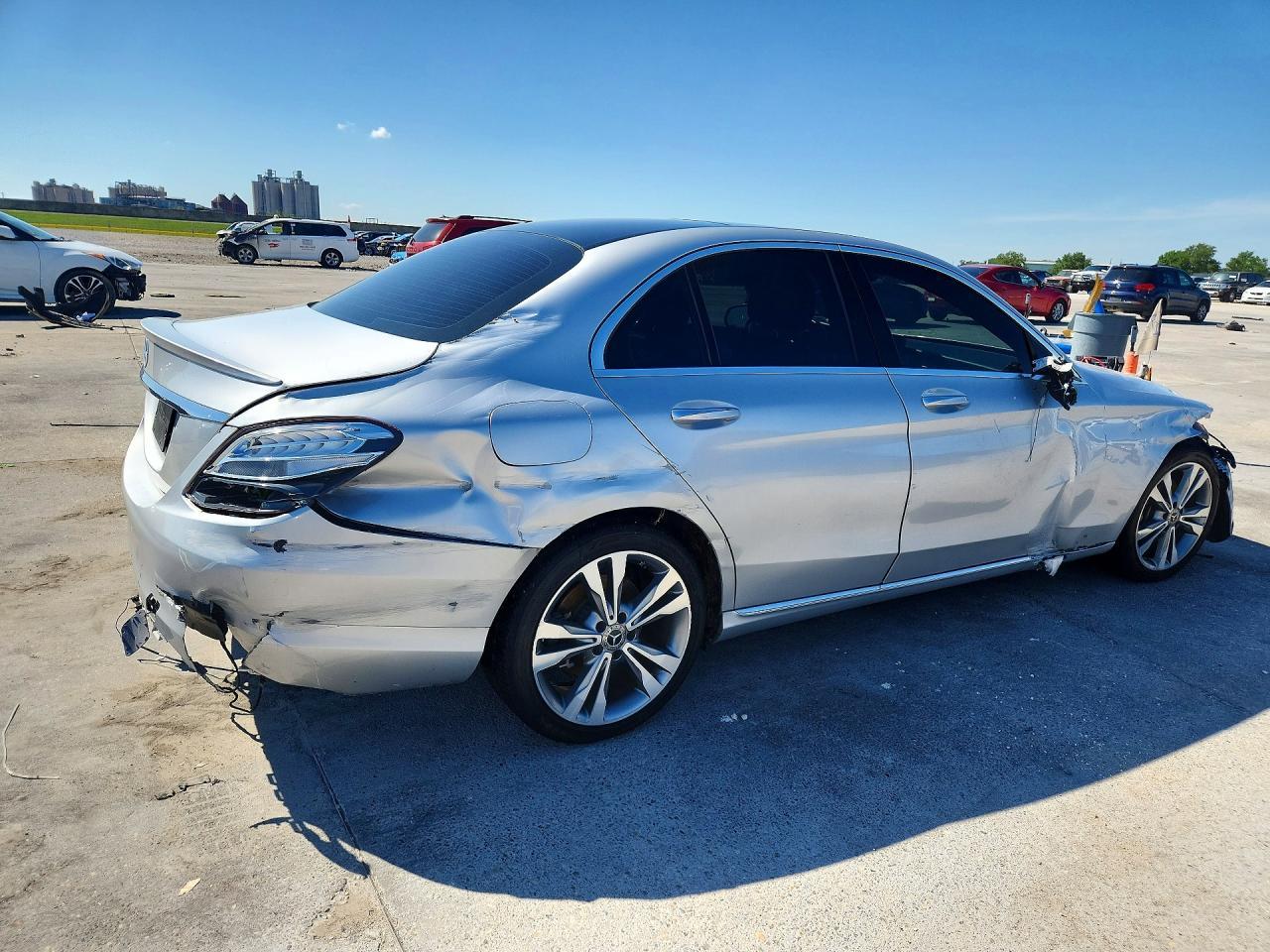 2018 Mercedes-Benz C 300 - zdjęcie 3