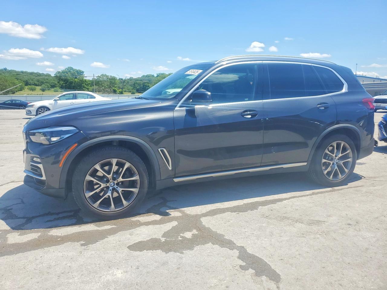 2019 BMW X5 xDrive40I - zdjęcie główne