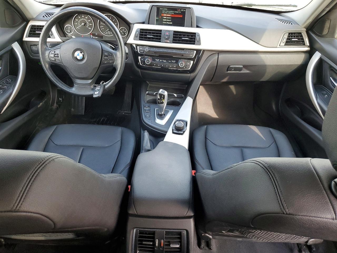 2018 BMW 320 Xi - zdjęcie 8
