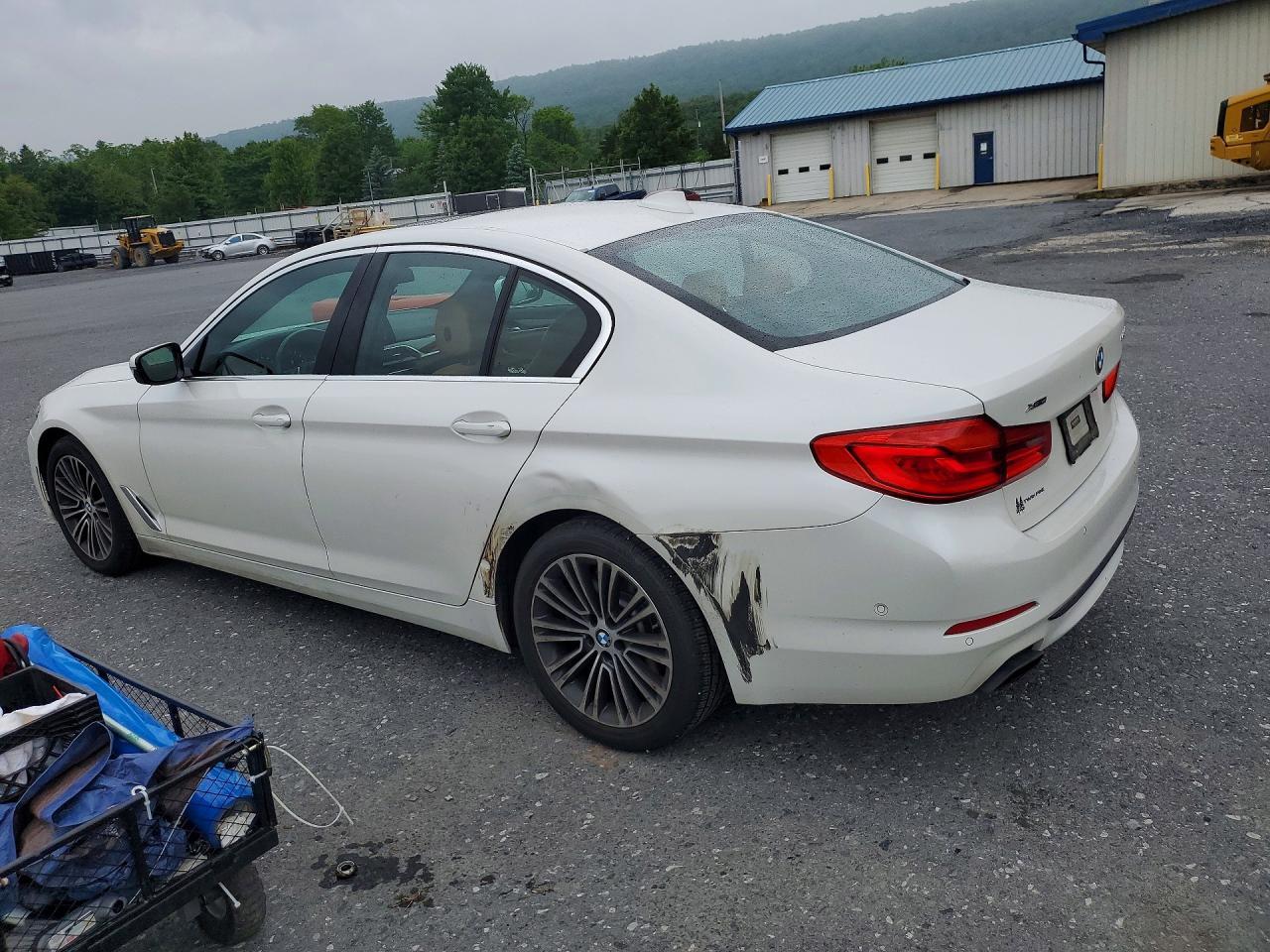 2019 BMW 540 Xi - zdjęcie 2