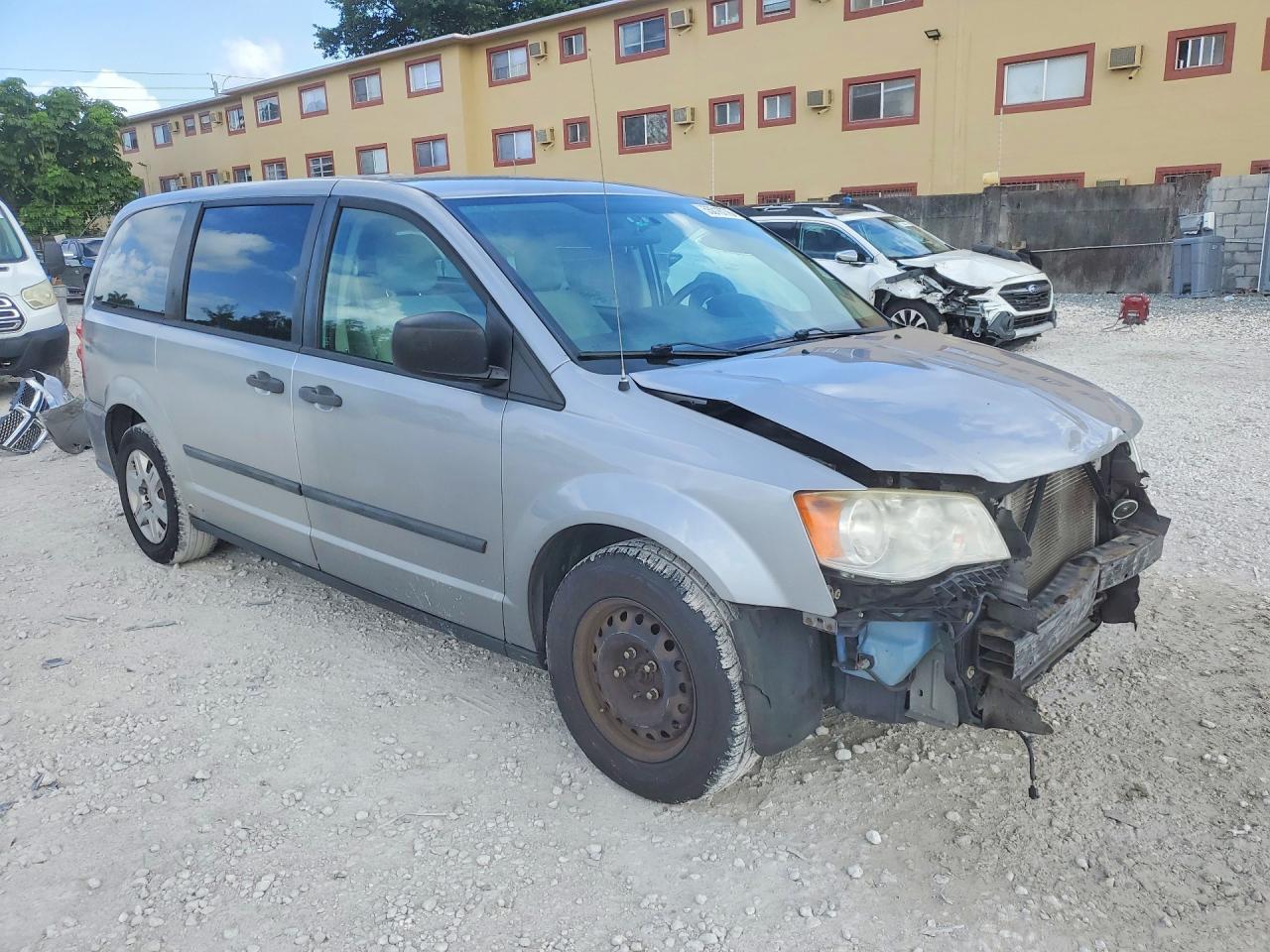 2013 Dodge Grand Caravan Se - zdjęcie 4