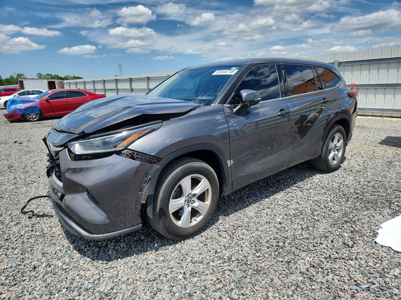 2021 Toyota Highlander Le - zdjęcie główne